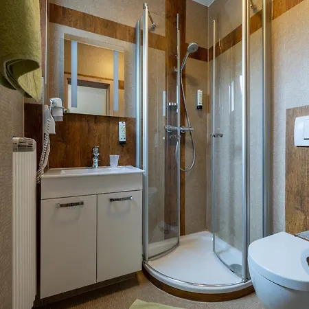 Gruener Hof Gasthuis 3*